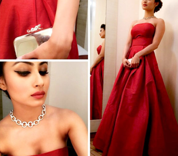 Mouni Roy red skirt