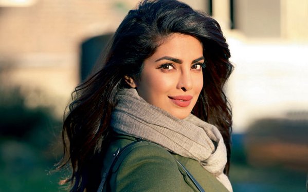 23+ Unseen Priyanka Chopra Hoty Bikini Photos 23+ Unseen Priyanka Chopra Hoty Bikini Photos