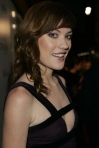 Jennifer Carpenter sexy photo
