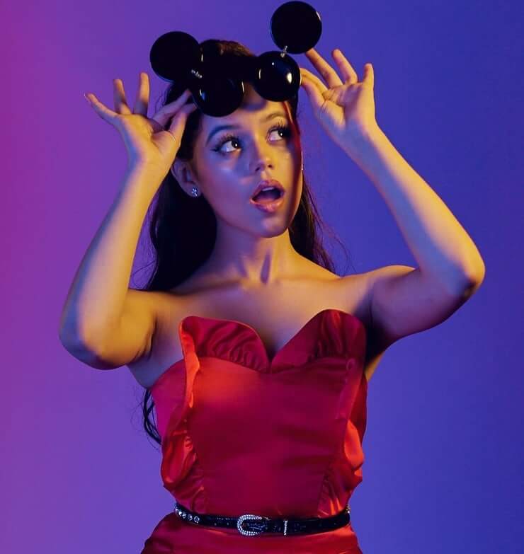 Jenna Ortega Recent Pic Hd